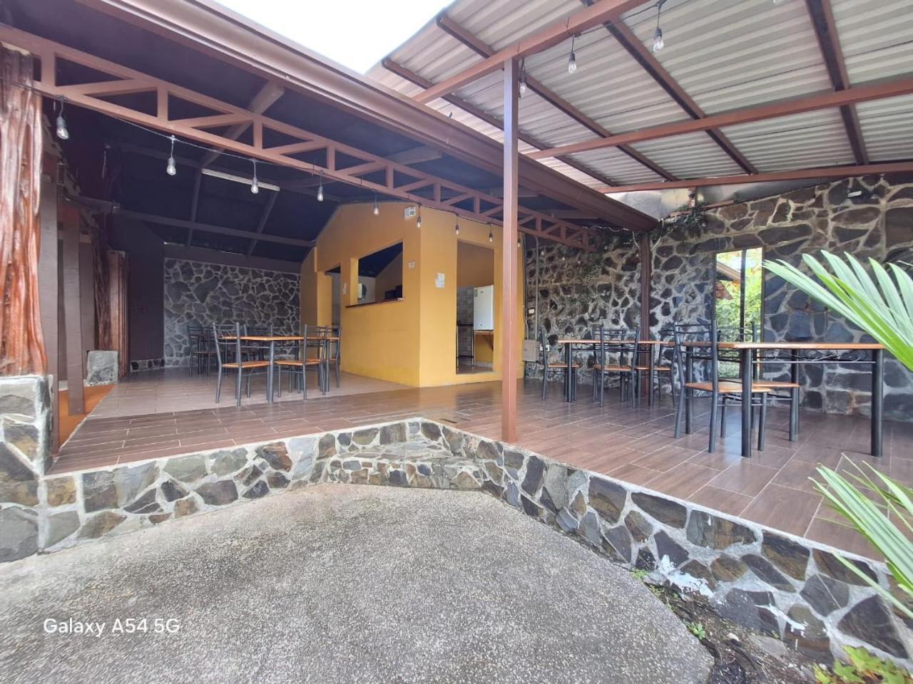 Iris Arenal Hotel La Fortuna Exterior foto