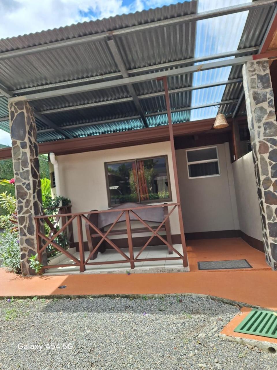Iris Arenal Hotel La Fortuna Exterior foto
